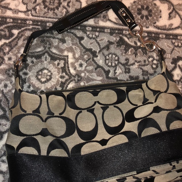 Coach Bag - Picture 3 of 3